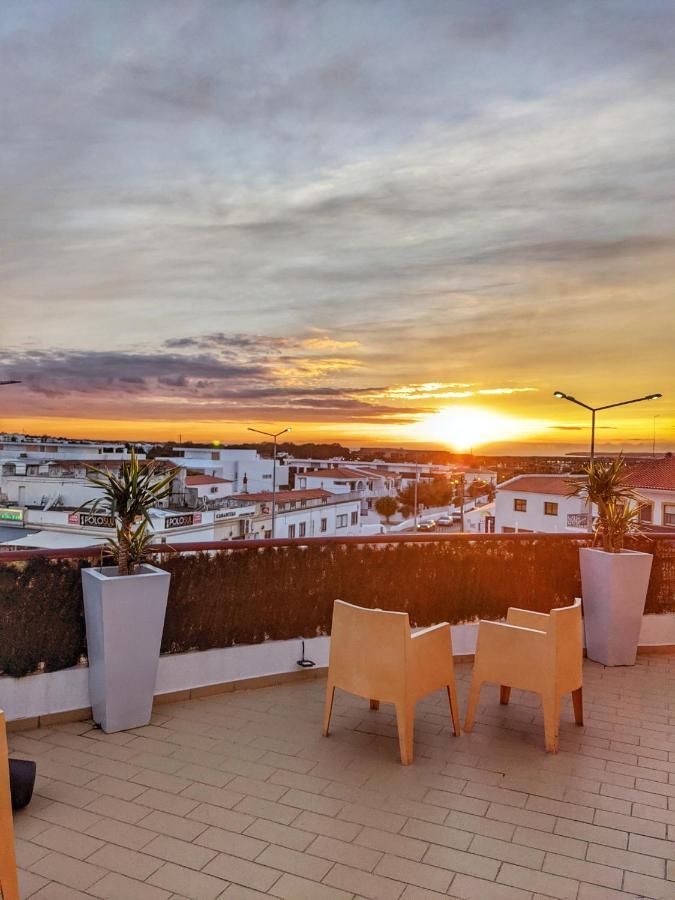 Penthouse With Sea View & Private Terrace Apartment Guia  Exterior photo